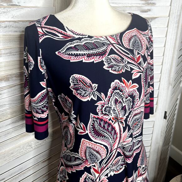 Eliza J Bold Floral Print Knee Length Shift Dress Navy 6 Elbow Sleeves 6 Bandana - Picture 8 of 15